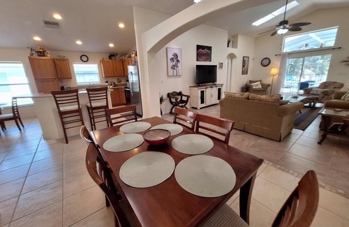 Orange Tree Villa | Headline