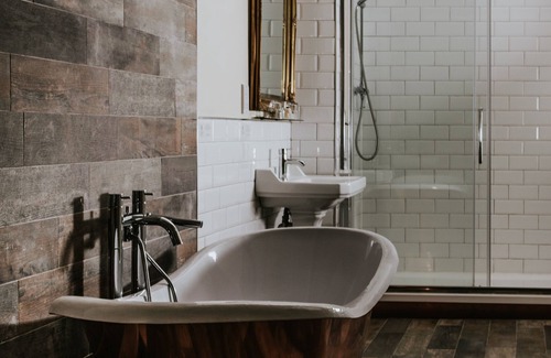 Healing Hotel | Healing Manor Hotel