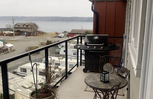 Campbell River Condo | ~Healing Ocean Side Living~