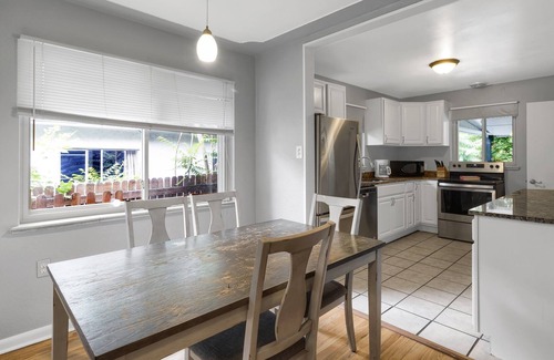 Sunnyside House | Heart of Denver - 2 bed - Close to downtown and Highway