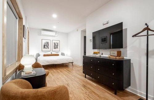 Hot Springs Apartment | Heart of Downtown, Steps to Bathhouses & Restaurants, Room # 102