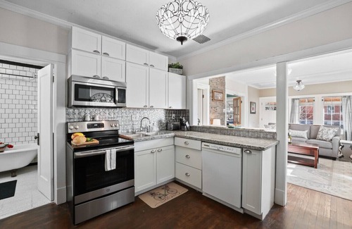 West Colorado Springs House | Heart of Old Colorado City, Walkable, Mountain Views, Base of Ute Pass