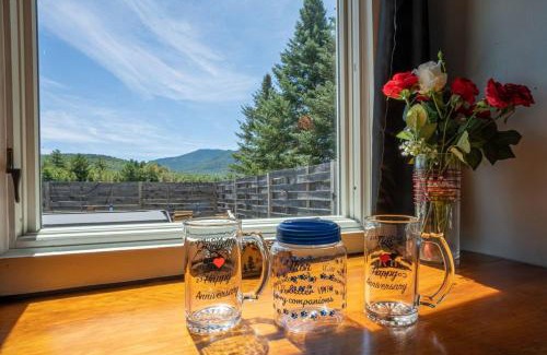 Twin Mountain House | Heart of the White Mountains Cottage w Hot Tub #3