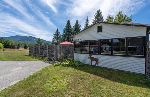 Twin Mountain House | Heart of the White Mountains Cottage w Hot Tub #3