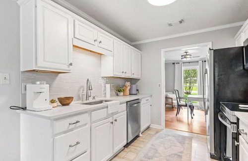 Northport House | Hearth House 4BR 3.5 miles to Bryant-Denny Stadium