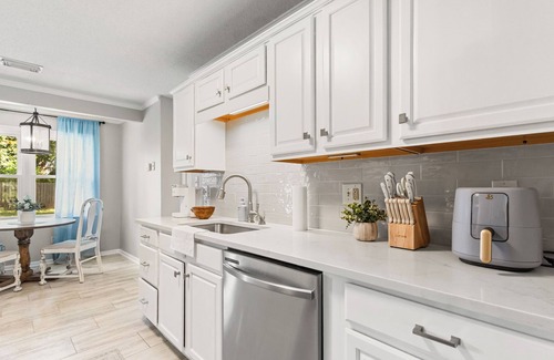 Northport House | Hearth House 4BR 3.5 miles to Bryant-Denny Stadium