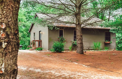 Rockbridge Apartment | Heartland Hideaways, Cabin 1