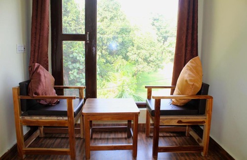 Bail Parao Hotel | Heartwood Farms Corbett