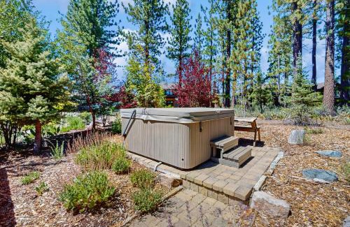 Truckee House | Heartwood Lodge