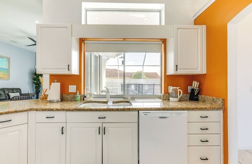 Port Saint Lucie House | Heated Pool & Grill: Modern Port St Lucie Home
