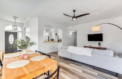 Neely Farms House | Heated Pool & Yard: Gilbert Getaway!