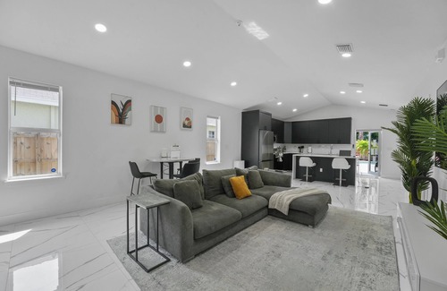 Old Northwood Historic District House | Heated Salt Pool , 4BR Luxe Home , Jacuzzi , Self Check-In
