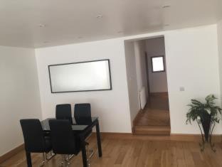 North Finchley House | Heatherbank Guest House