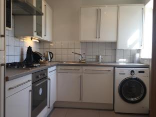 North Finchley House | Heatherbank Guest House