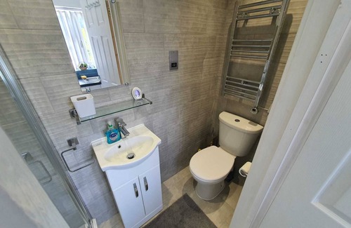 Yeading Apartment | Heathrow - Wembley - Ruislip - Northolt - Uxbridge-C