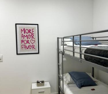Oberbilk House | Heaven Homes - Privatzimmer mit Bad im Herzen von Düsseldorf
