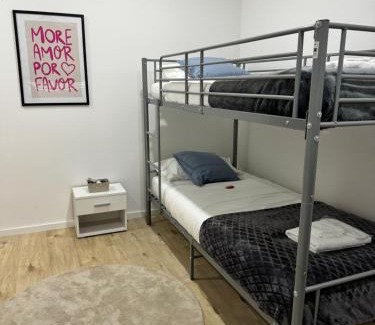 Oberbilk House | Heaven Homes - Privatzimmer mit Bad im Herzen von Düsseldorf