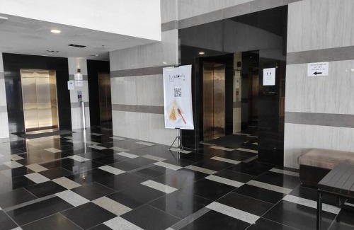 Likas Apartment | Heaven in city with full seaview 2 cozy BR BAY 21