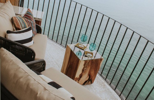 Boca de Tomatlan Apartment | HEAVEN ON EARTH located right on 2 beautiful beaches(: