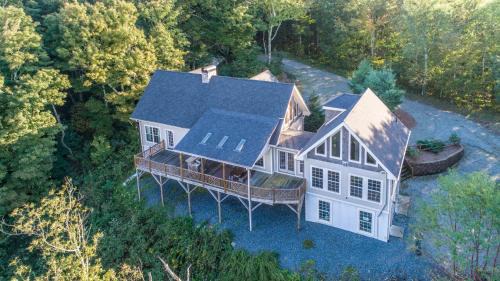 Banner Elk Ski Chalet | Heaven's Peak