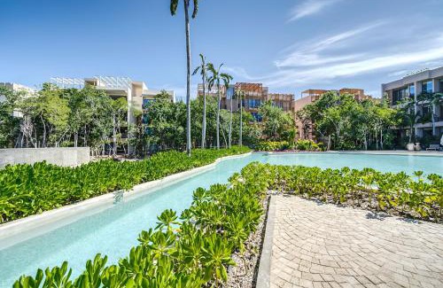 Zama Apartment | Heavenly 3BR PH w Private Pool, Gym, Yoga Class