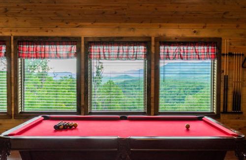 Gatlinburg - Pigeon Forge House | Heavenly Hangout