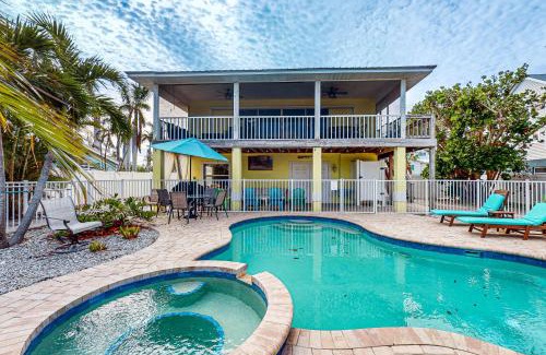Anna Maria House | Heavenly Holly