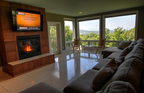 Boone House | Heavenly Manor