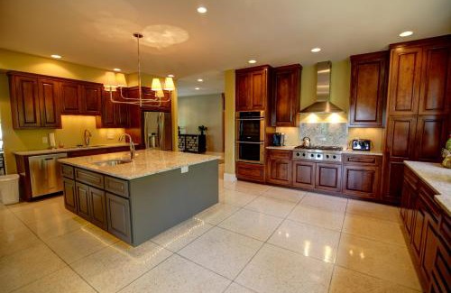 Boone House | Heavenly Manor