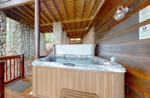 Unaka House | Heavens Doorstep