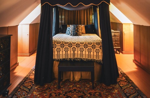 Jewett City Bed & Breakfast | Heavitree of Griswold B&B