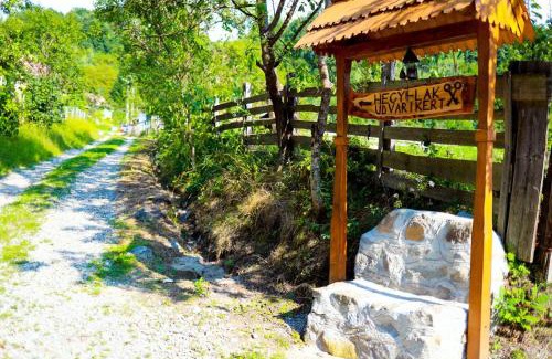 Siclod House | Hegyi Lak