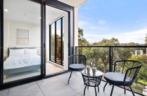 Heidelberg Apartment | Heidelberg 2-Bed Retreat with Balcony