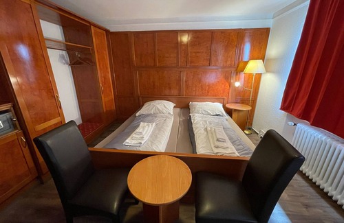Niestetal House | Heiligenröder Pension