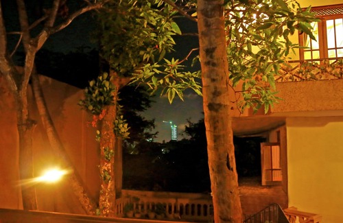 Kaduwela Villa | Heina Nature Villa Colombo ( Duluxe Room)