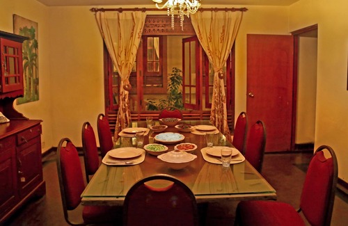 Kaduwela Villa | Heina Nature Villa Colombo ( Duluxe Room)