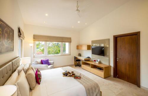 Bhopal Villa | Helen's Garden , Bhopal