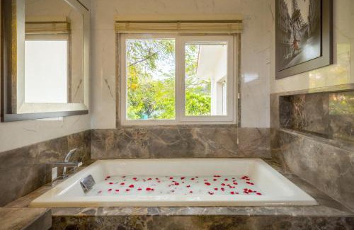 Bhopal Villa | Helen's Garden , Bhopal