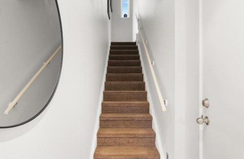 Adelaide Central Business District House | Helena House - A Spacious Urban Retreat