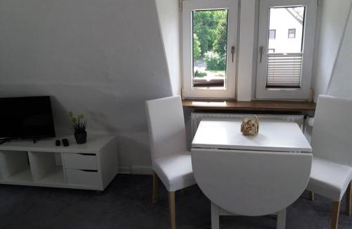 Hildesheim District Apartment | Helle 2-Zimmerwohnung am Stadtrand