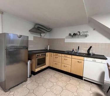Frillendorf Apartment | Helle 80qm Wohnung mit weitem Ausblick