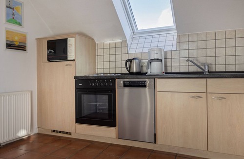 Harlesiel Apartment | Helle und Gemütliche Obergeschosswohnung in Einem Doppelhaus