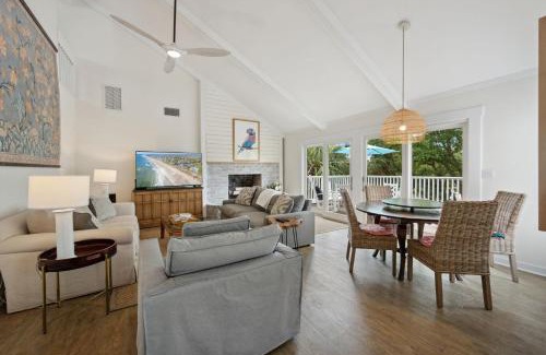Debordieu Colony House | Hellenic Haven home