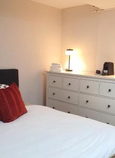 Studen House | Hello Zimmer