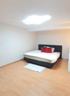 Studen House | Hello Zimmer