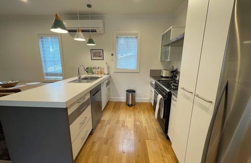 Arrowtown House | Helms Court Family Home