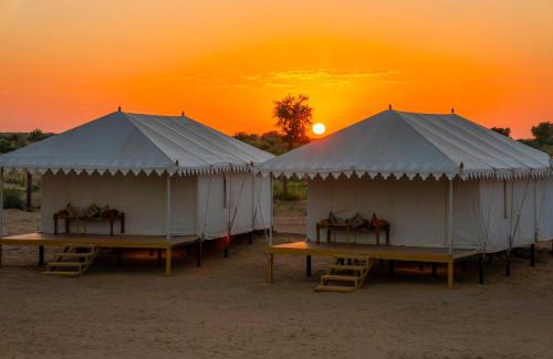 Kanoi Resort | Helsinki Desert Camp