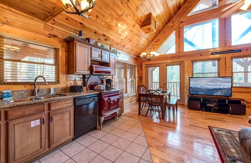 Hemlock Hills Cabin | Hemlock Manor
