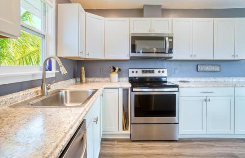 Sanctuary House | Henderson home