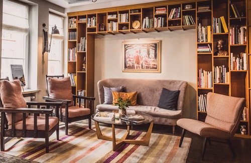 Hamburg City Center Hotel | HENRI Hotel Hamburg Downtown